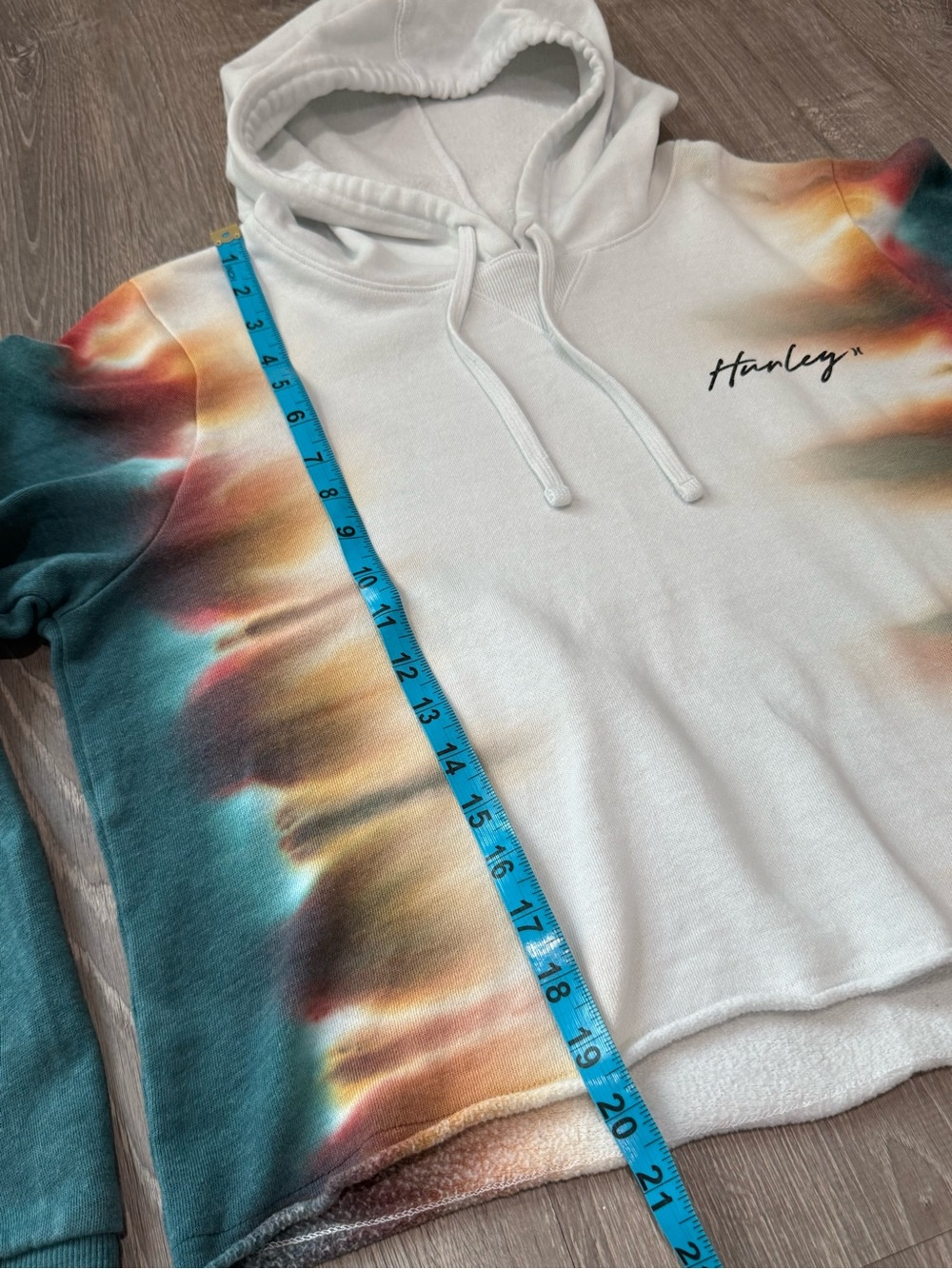 Hurley Tie-Dye Cropped Pullover Hoodie | Women’s Large | Fleece Lined - Picture 6 of 6